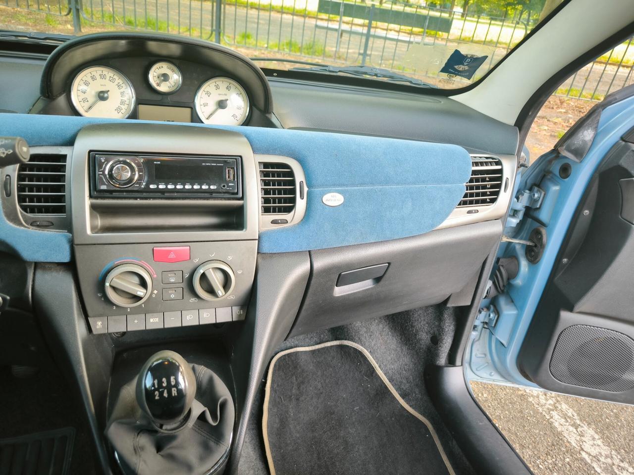Lancia Ypsilon 1.3 Multijet 16V Argento