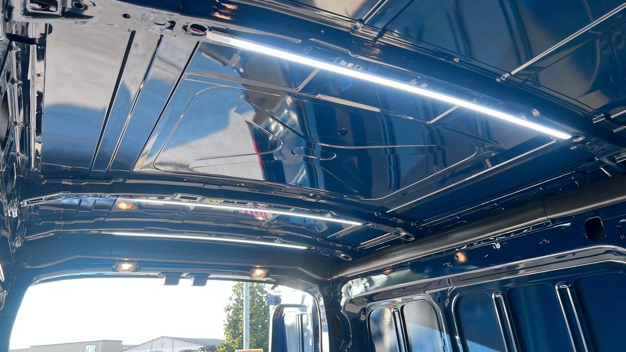 Ford Transit 350 2.0TDCi EcoBlue AUTOMATICO