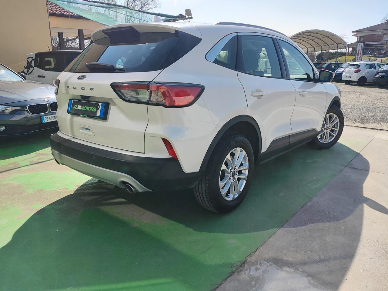 Ford Kuga 1.5 TDCi EcoBlue Titanium automatica