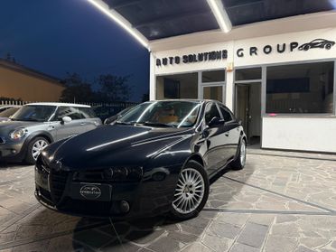 Alfa Romeo 159 1.9 JTS 16V Sportwagon Distinctive Total black