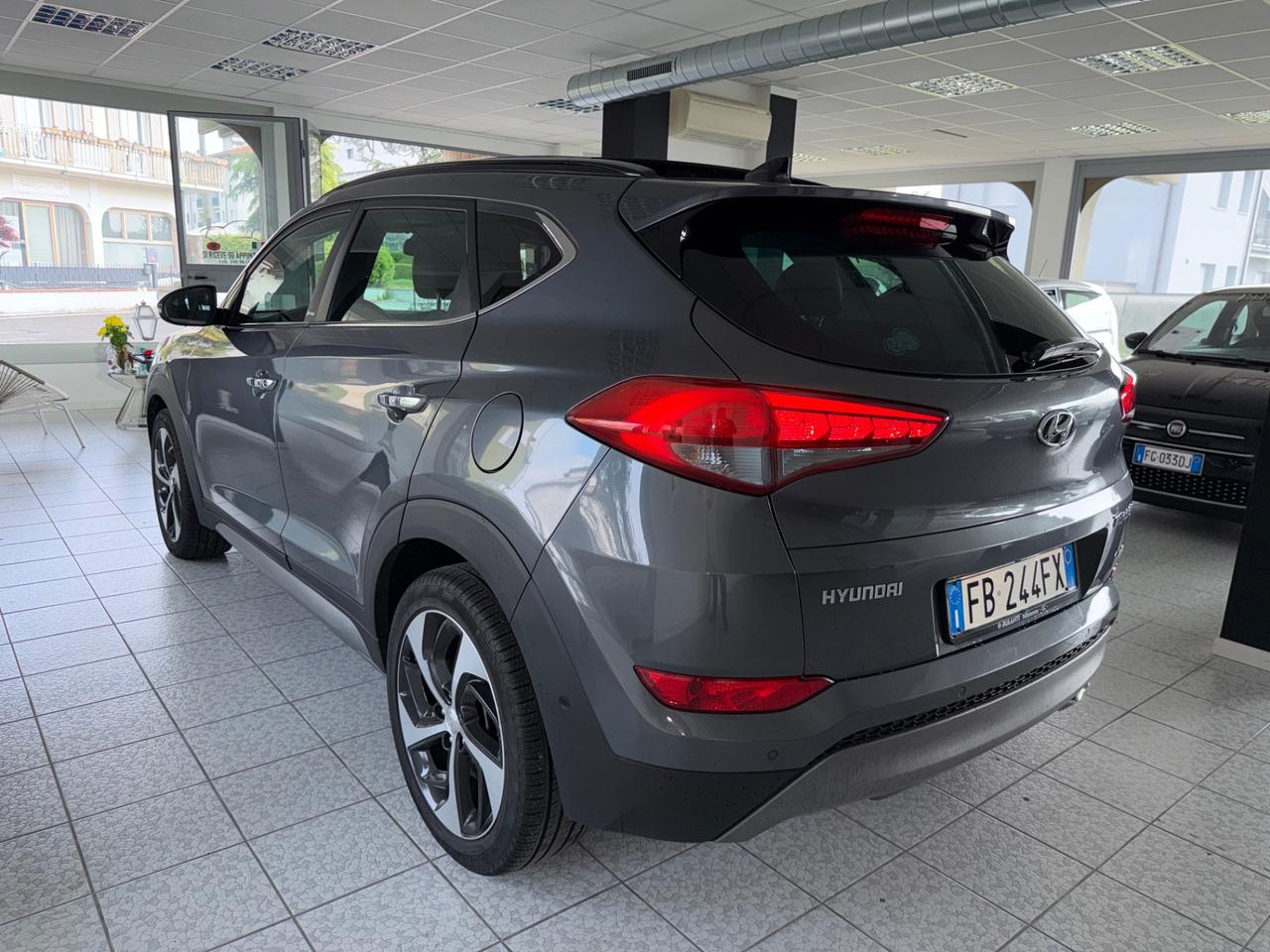 Hyundai Tucson 2.0 gasolio 4x4 Ful Optional