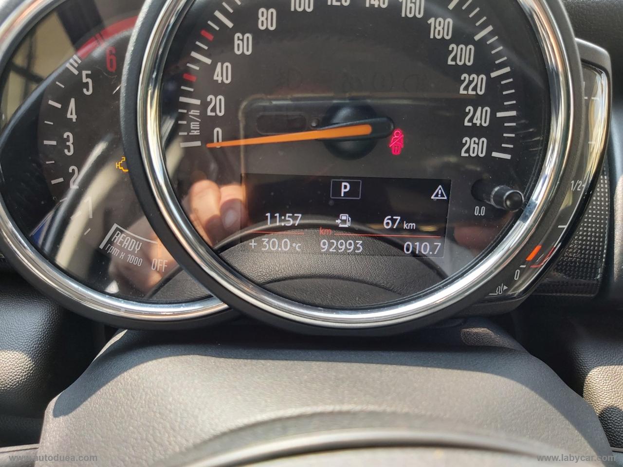 MINI Cooper D 5 porte CAMBIO AUT. NO VINCOLI