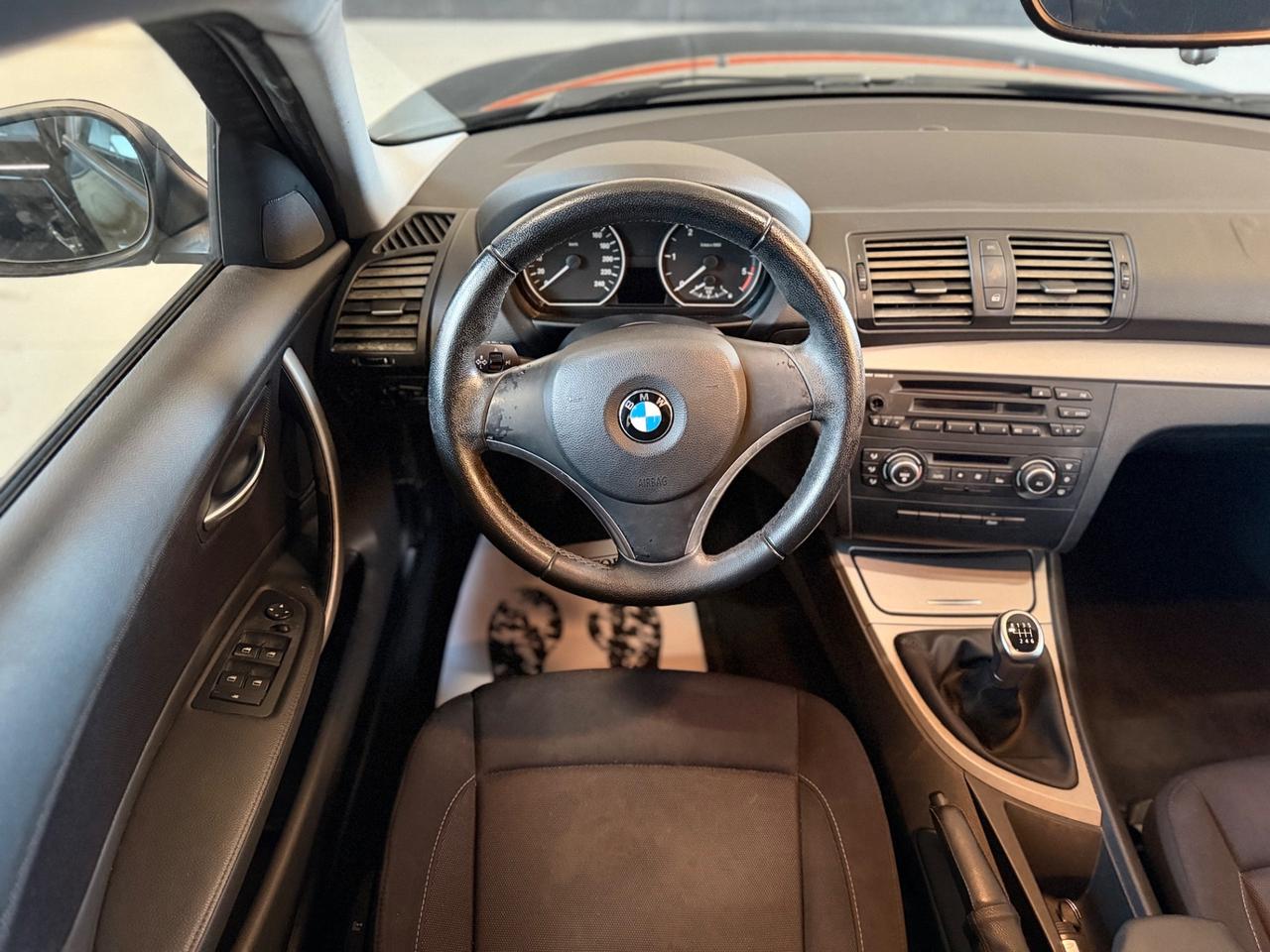 Bmw 116 116d 2.0 116CV cat 5 porte Attiva NEOPATENTATI