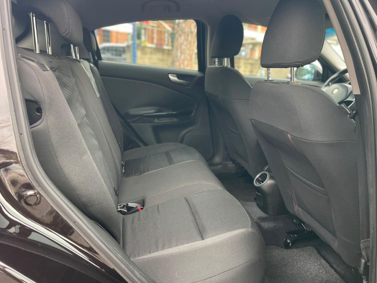 Alfa Romeo Giulietta 1.4 Turbo MultiAir TCT Distinctive