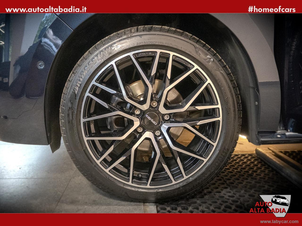 Multivan 2.0 TDI DSG Style 7 POSTI