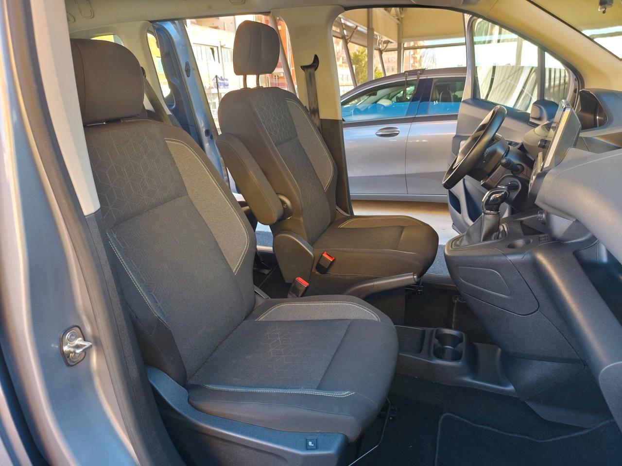 Peugeot Rifter BlueHDi 100 S&S Active Prezzo IVA Inclusa, Navi, FULL!