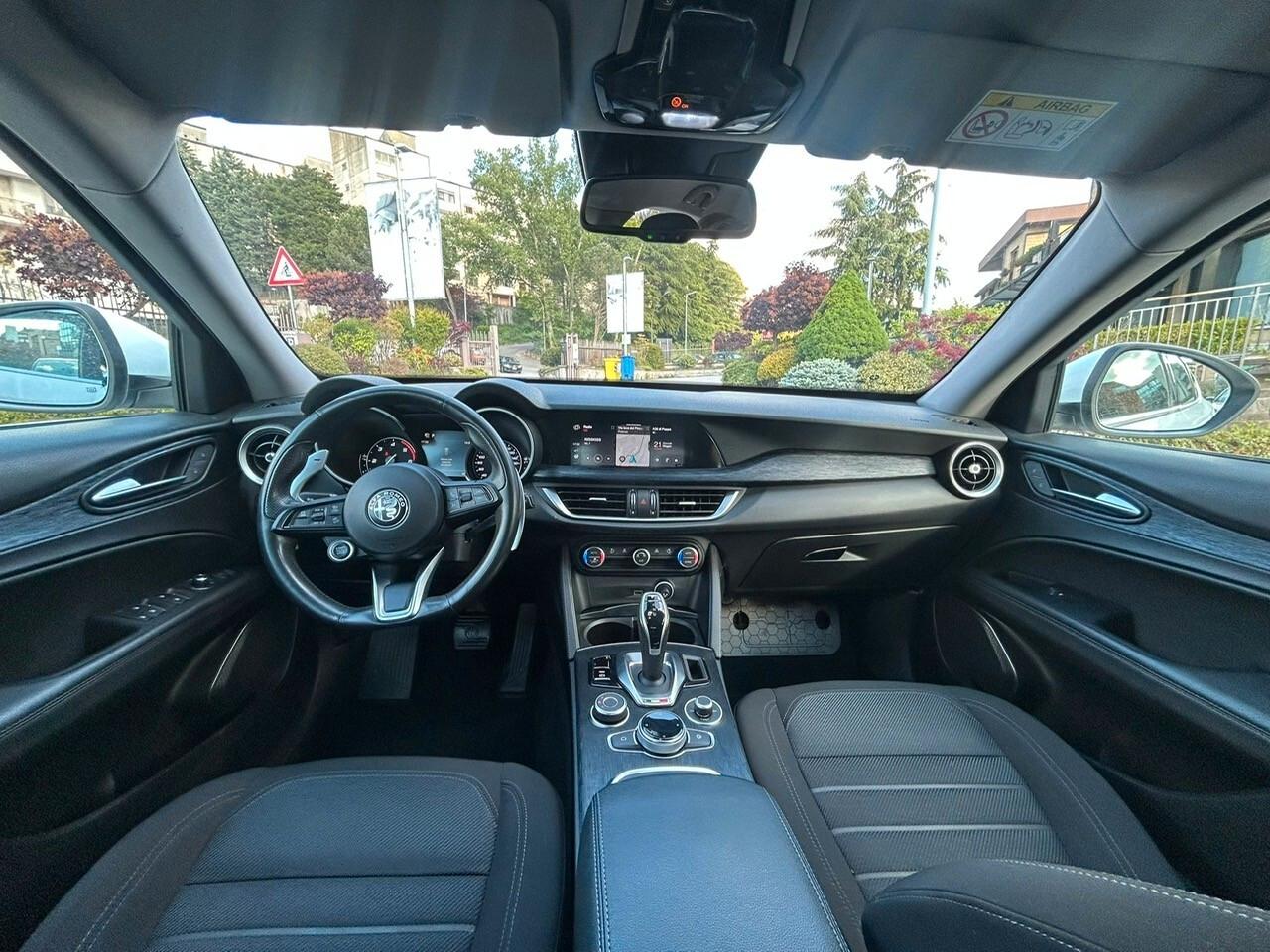 Alfa Romeo Stelvio 2.2 Turbodiesel 190 CV AT8 Q4 Business
