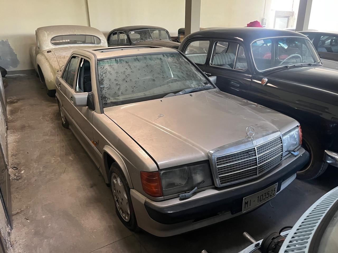 Mercedes 190 2.3 16v DA SISTEMARE
