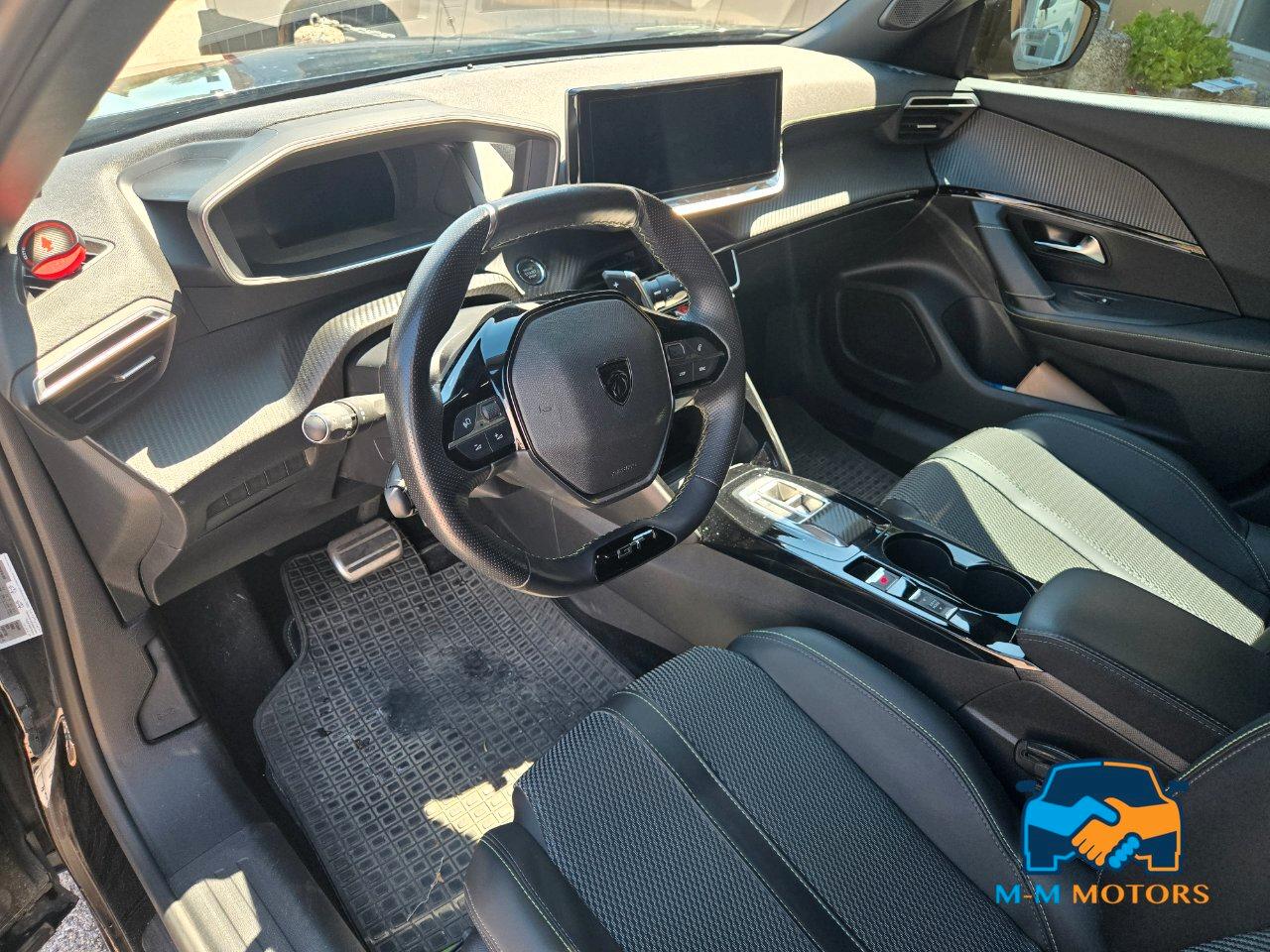 Peugeot 2008 2008 1.5 bluehdi GT 130cv