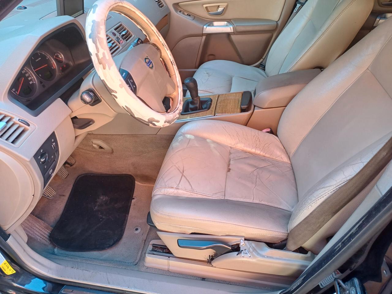 Volvo XC 90 XC90 2.4 D5 185 CV AWD 7 POSTI 4X4