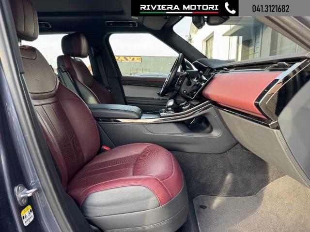 LAND ROVER Range Rover Sport 3.0D l6 300 CV Dynamic HSE