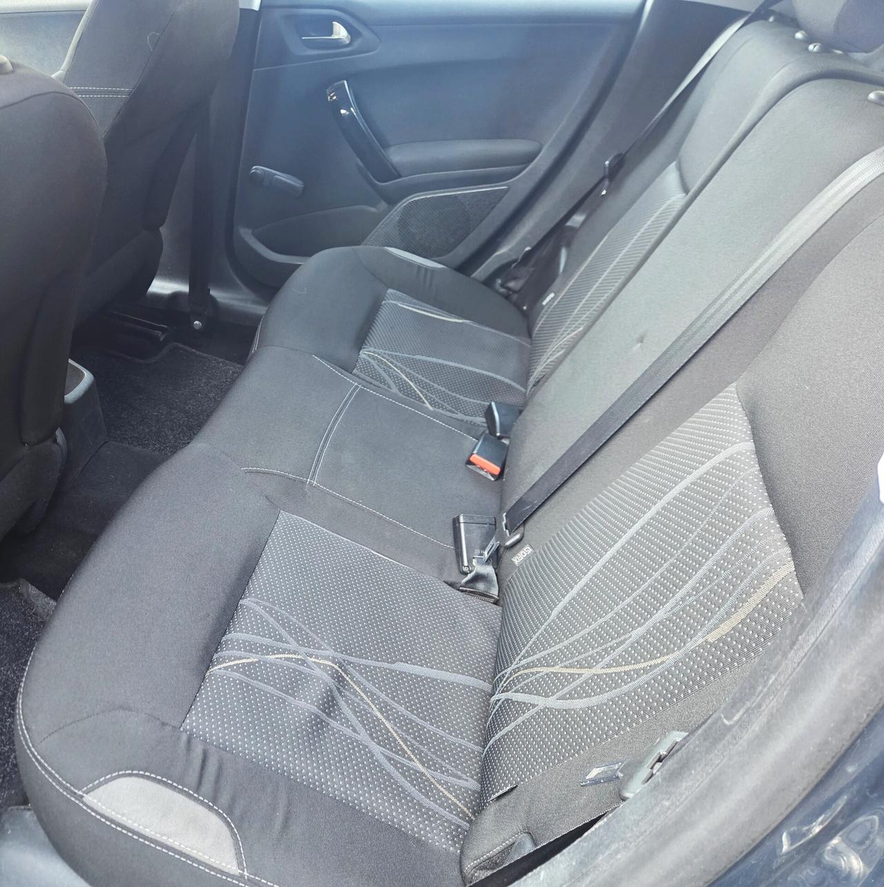 Peugeot 208 COMPLETAMENTE TAGLIANDATA BEN TENUTA