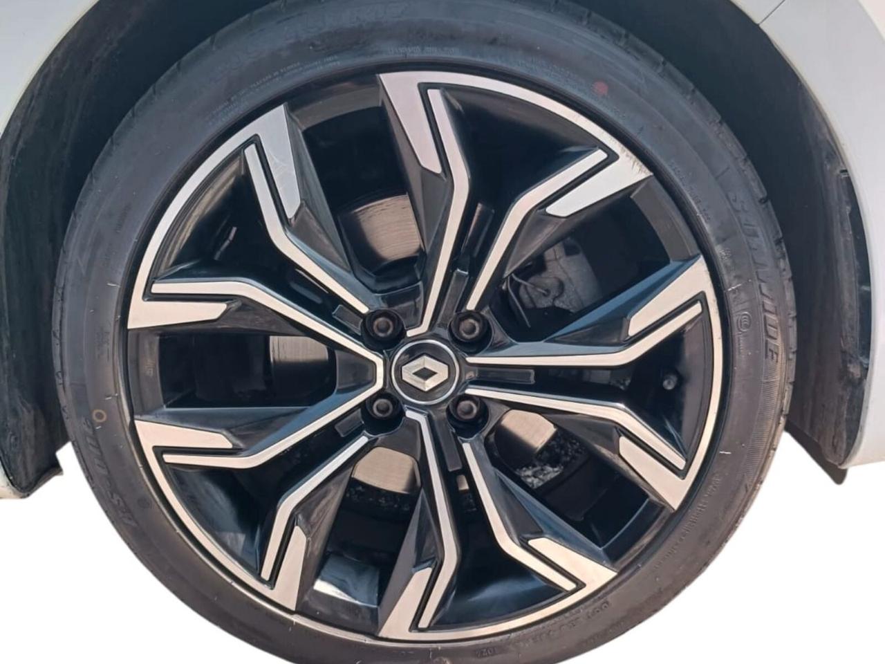 Renault Clio Full Hybrid E-Tech 140 CV 5 porte Intens