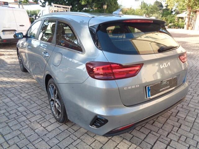 Ceed 1.6 CRDi 136 CV MHEV DCT SW Business NESSUN VINCOLO DI FINANZIAMENTO