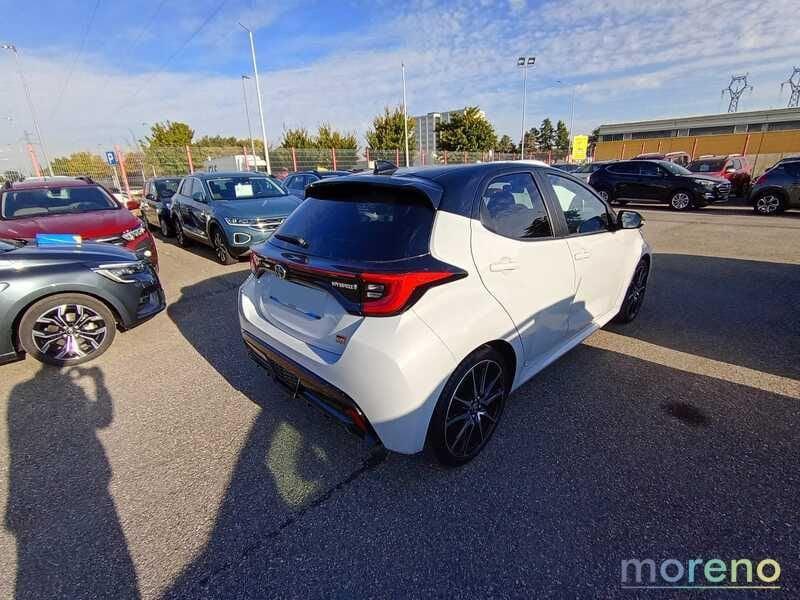 Toyota Yaris 1.5h GR Sport