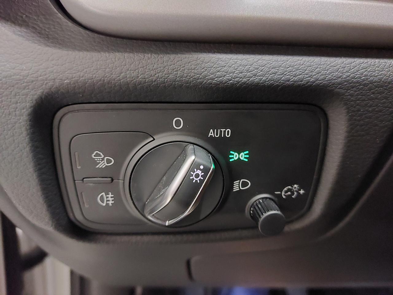 AUDI A3 3ª serie A3 SPB 30 TDI Admired