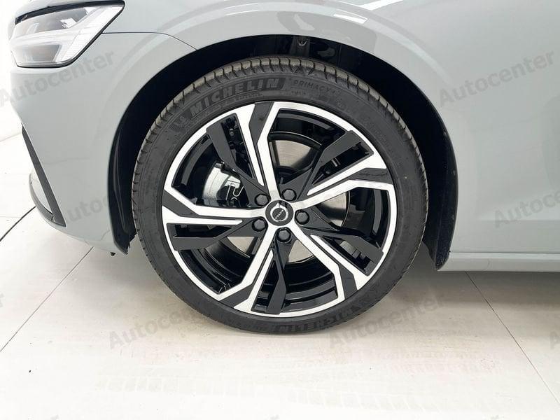 Volvo S60 B4 (b) automatico Plus Dark