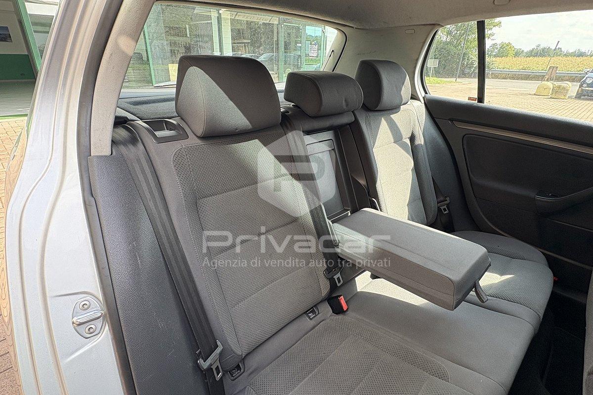 VOLKSWAGEN Golf 1.6 5p. Trendline BiFuel G
