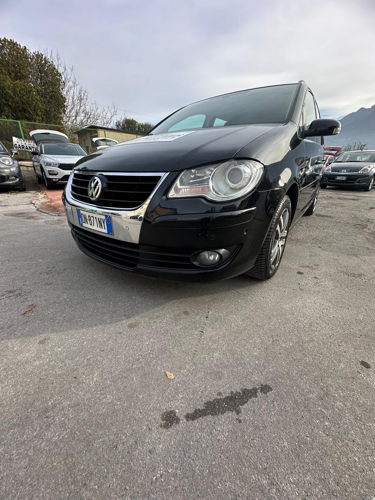 Volkswagen Touran 1.6 Trendline Bifuel G