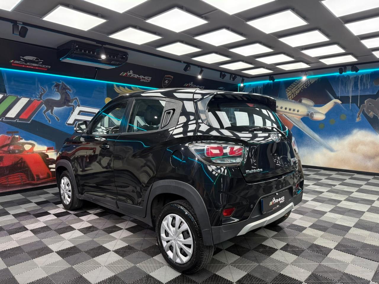 Mahindra KUV100 1.2 VVT K8 (208)