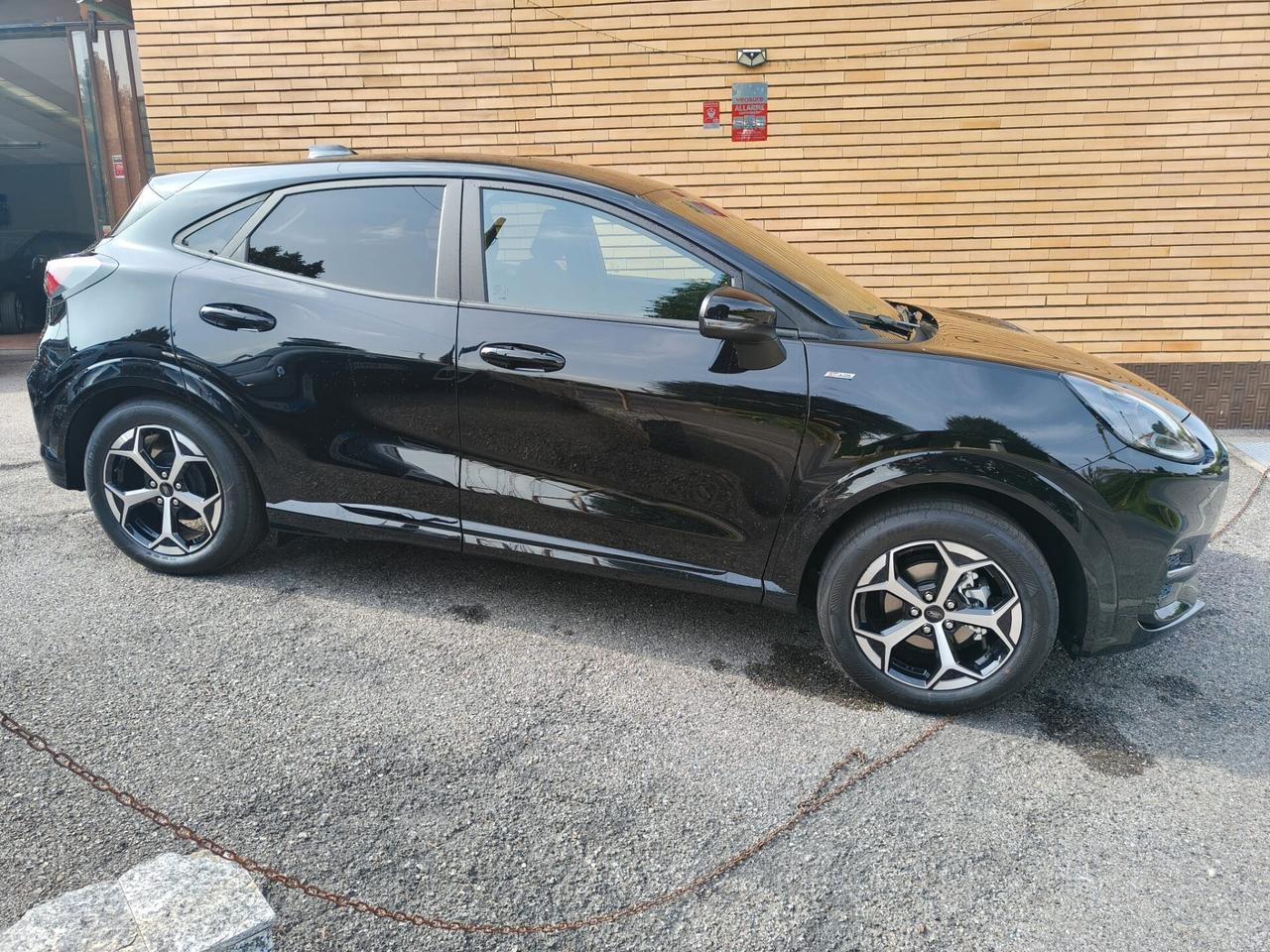 Ford Puma 1.0 EcoBoost Hybrid 125 CV S&S aut. ST-Line