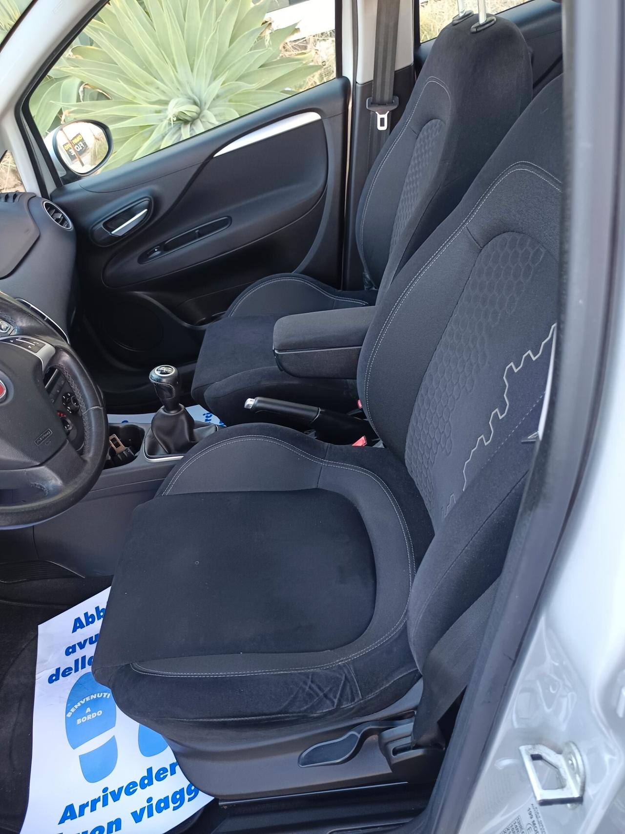 Fiat Punto 1.3 MJT II 75 CV 5 porte Lounge