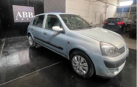 Renault Clio 1.2 75 CV – Ottime condizioni – Pronta all’uso