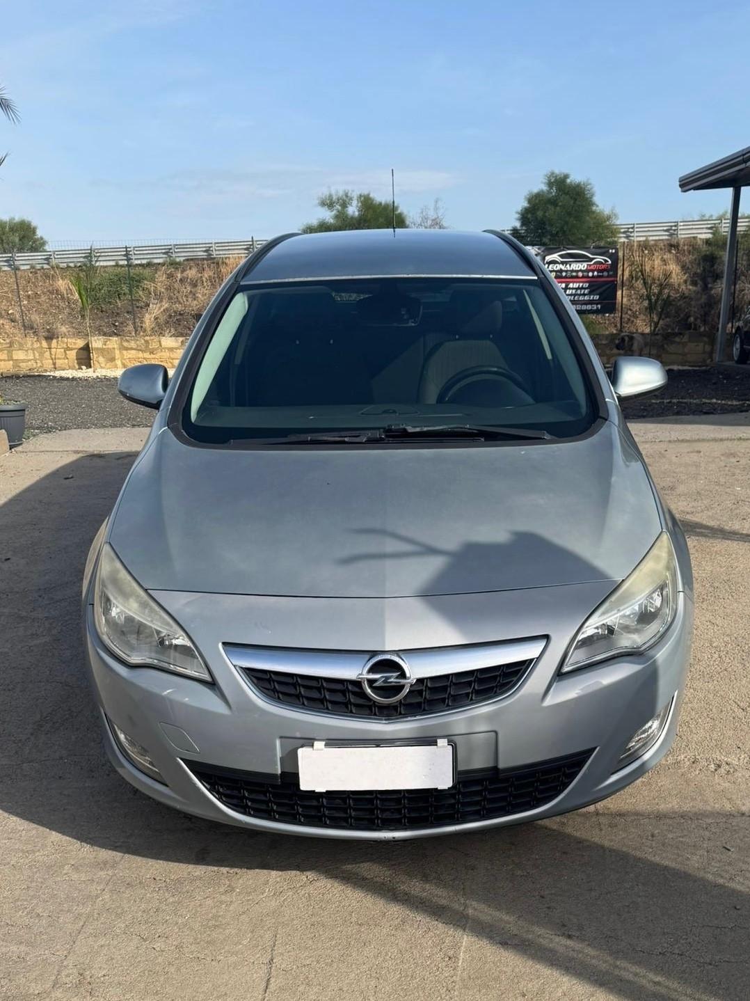 Opel Astra 1.7 CDTI 110CV Sports Tourer Cosmo Fleet
