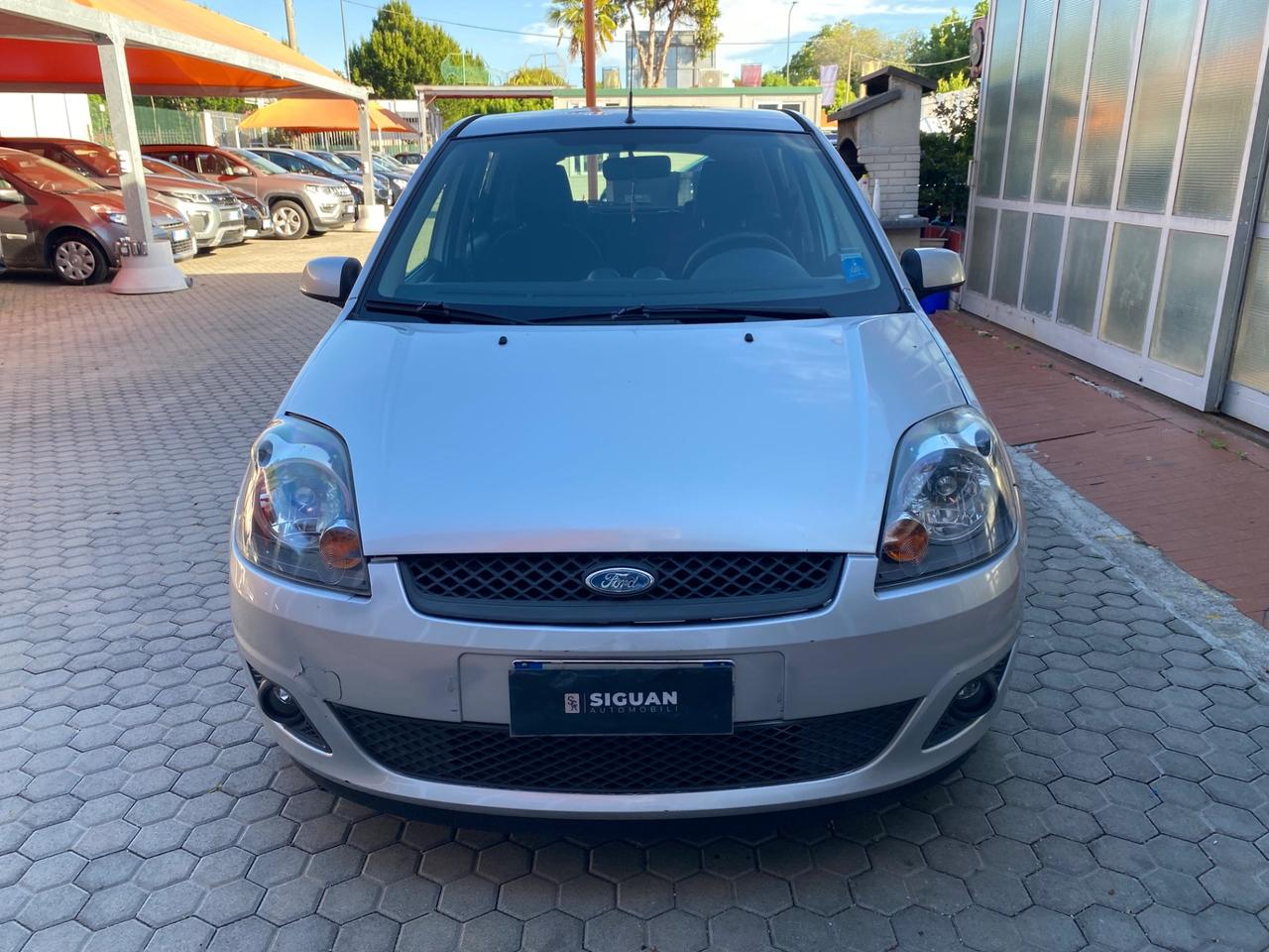 Ford Fiesta ADATTA A NEOPATENTATI 1.2 16V 5p.