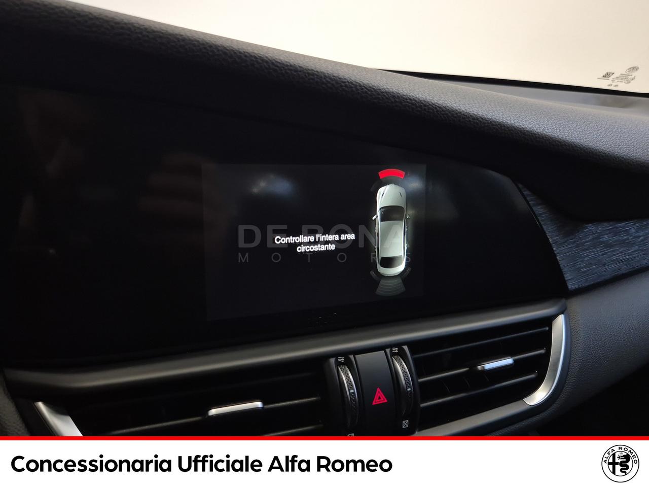 Alfa Romeo Giulia 2.2 t business 136cv auto