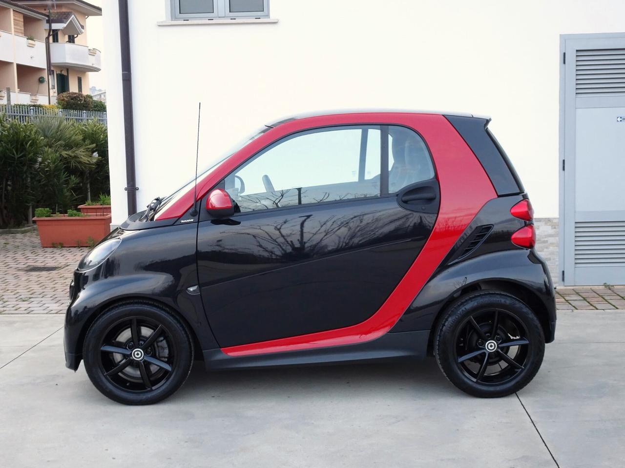 SMART forTwo 1.0 mhd XCLUSIVE Brabus Style UNIPRO