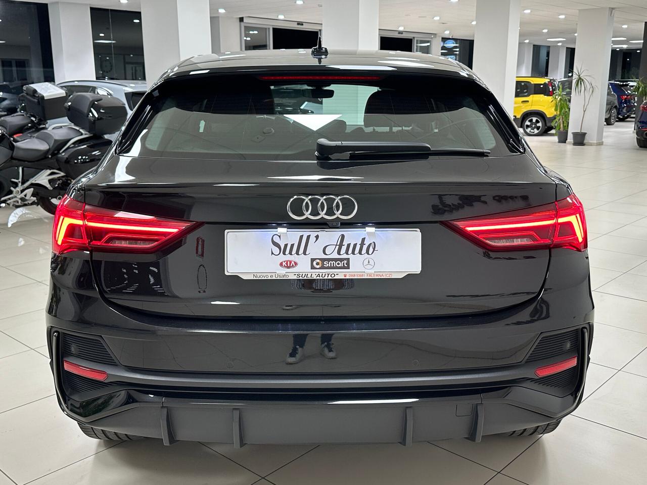 Audi Q3 35 TDI 150 CV S tronic S line edition 2020