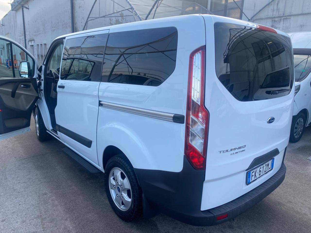 Ford Tourneo Custom 2.0 TDCi 105CV 9 POSTI