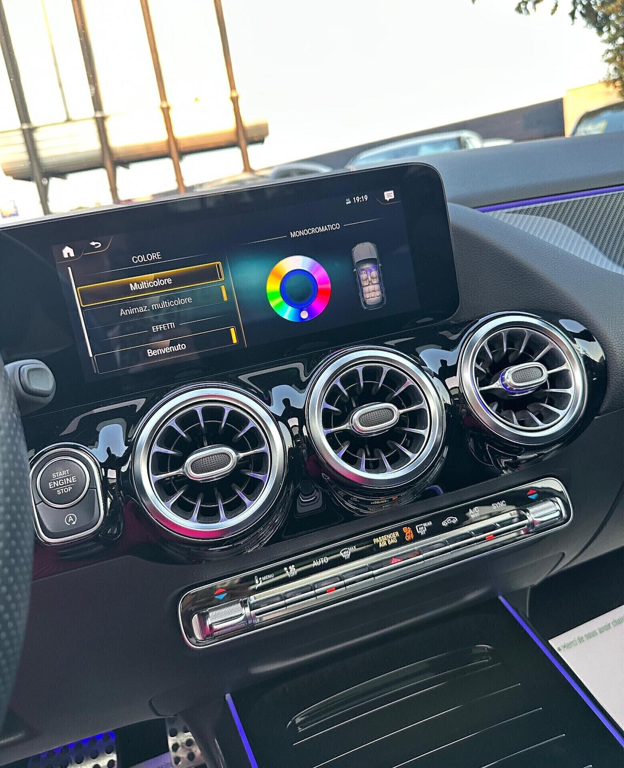 MERCEDES GLA 200D 150CV PREMIUM AMG NIGHT EDITION