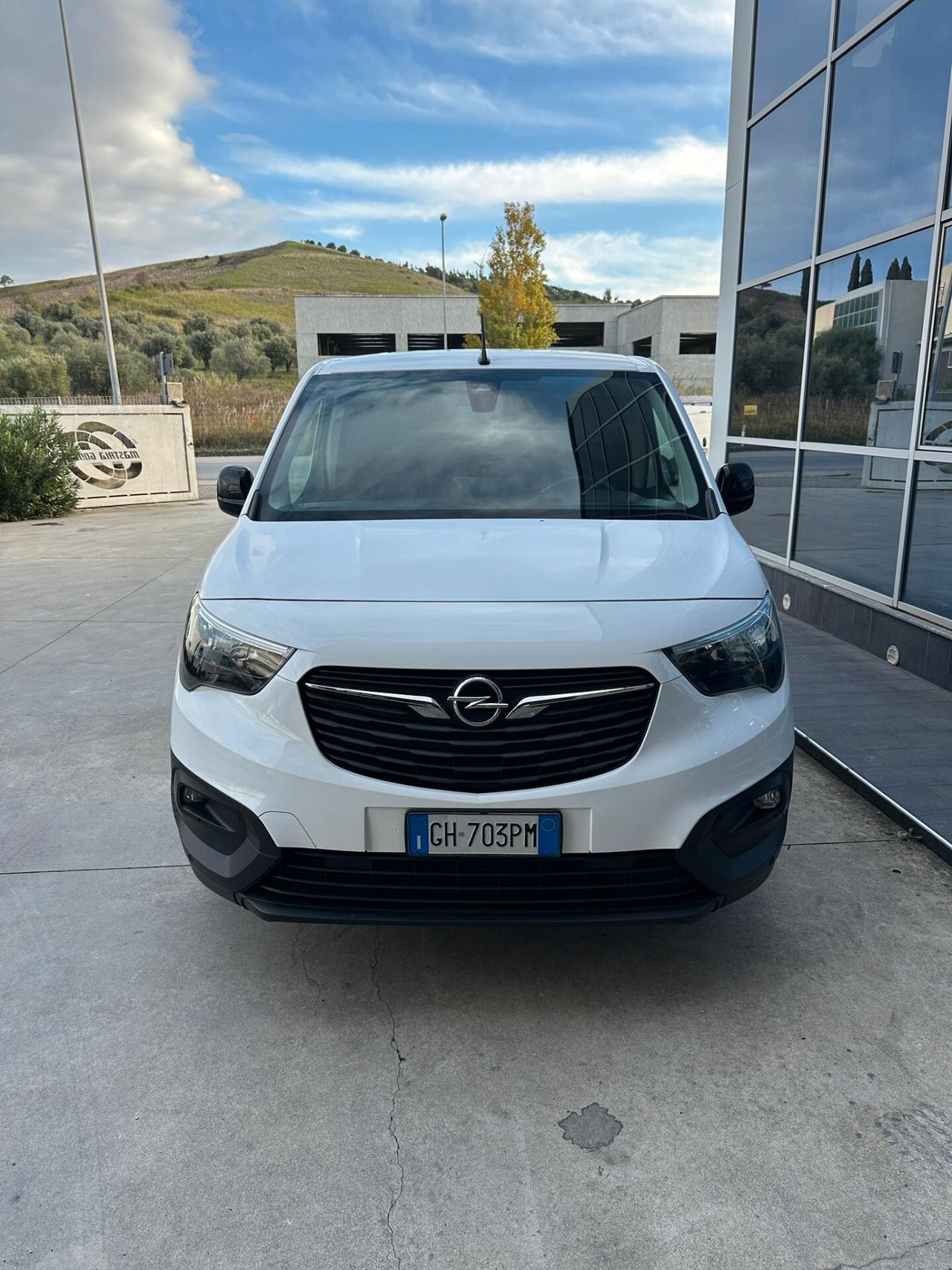 Opel Combo Cargo 1.5 Diesel 100CV PC 650kg Edition