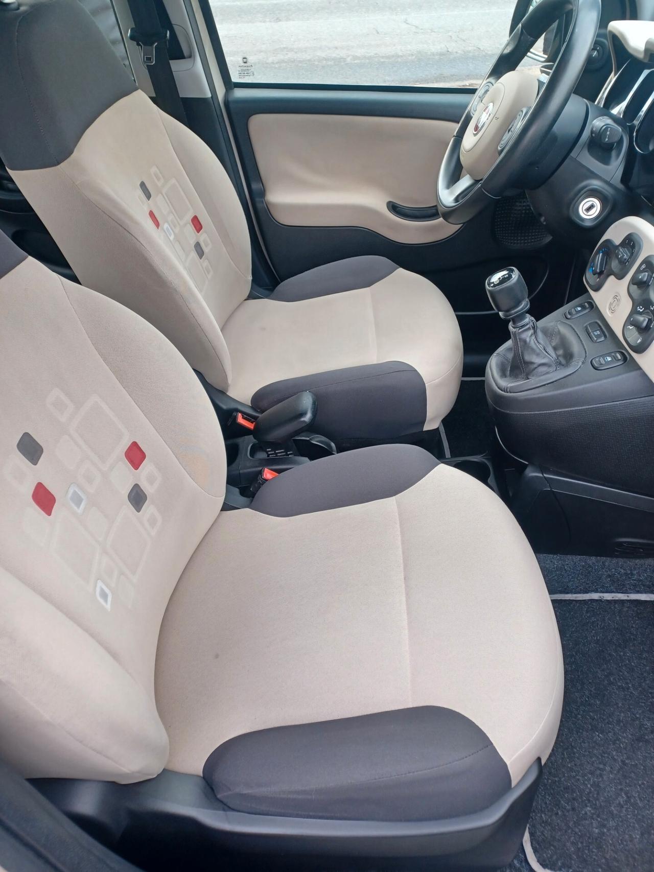 Fiat Panda 1.2 Lounge EURO 6 UNICO PROPRIETARIO