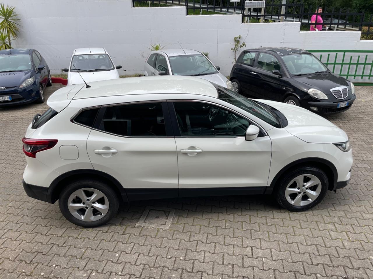 Nissan Qashqai 1.5 dCi Acenta