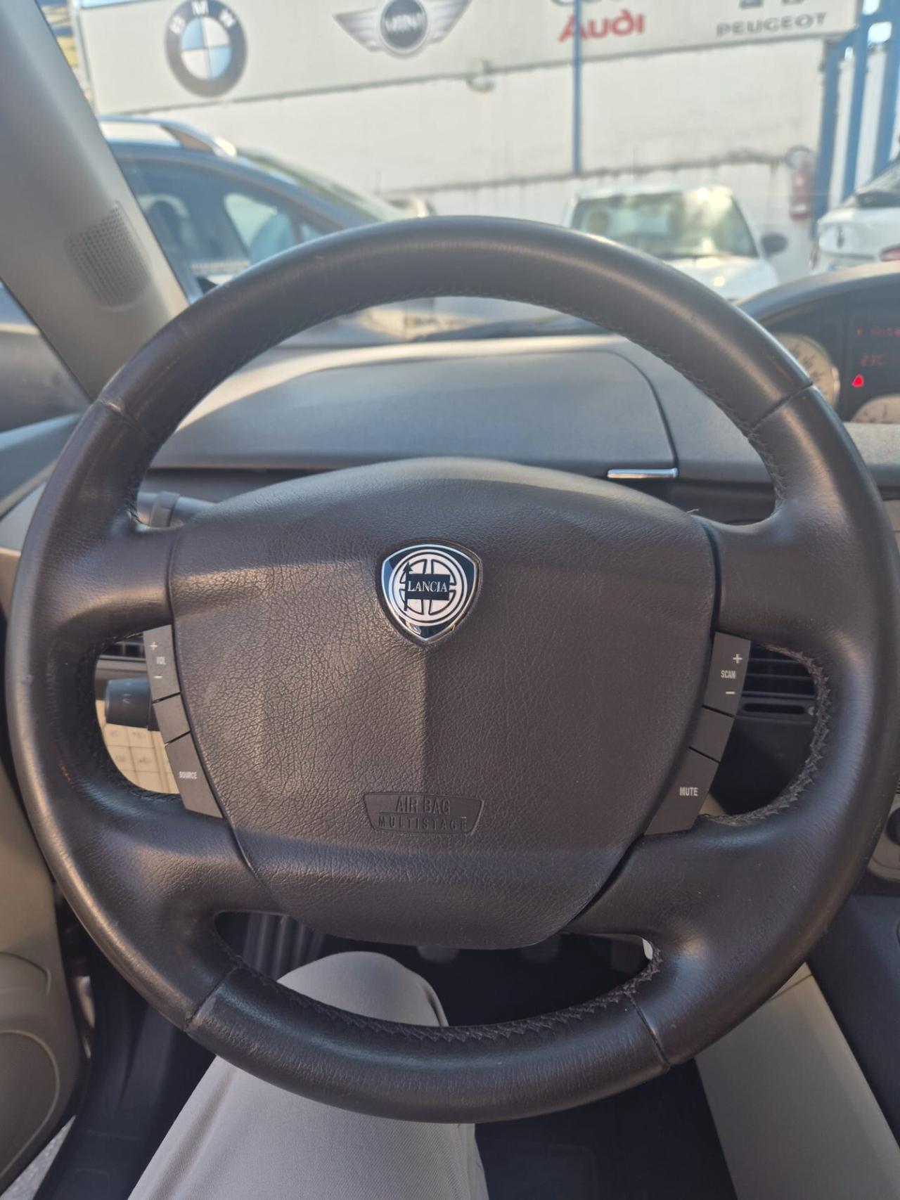 Lancia MUSA 1.9 Multijet Platino Plus