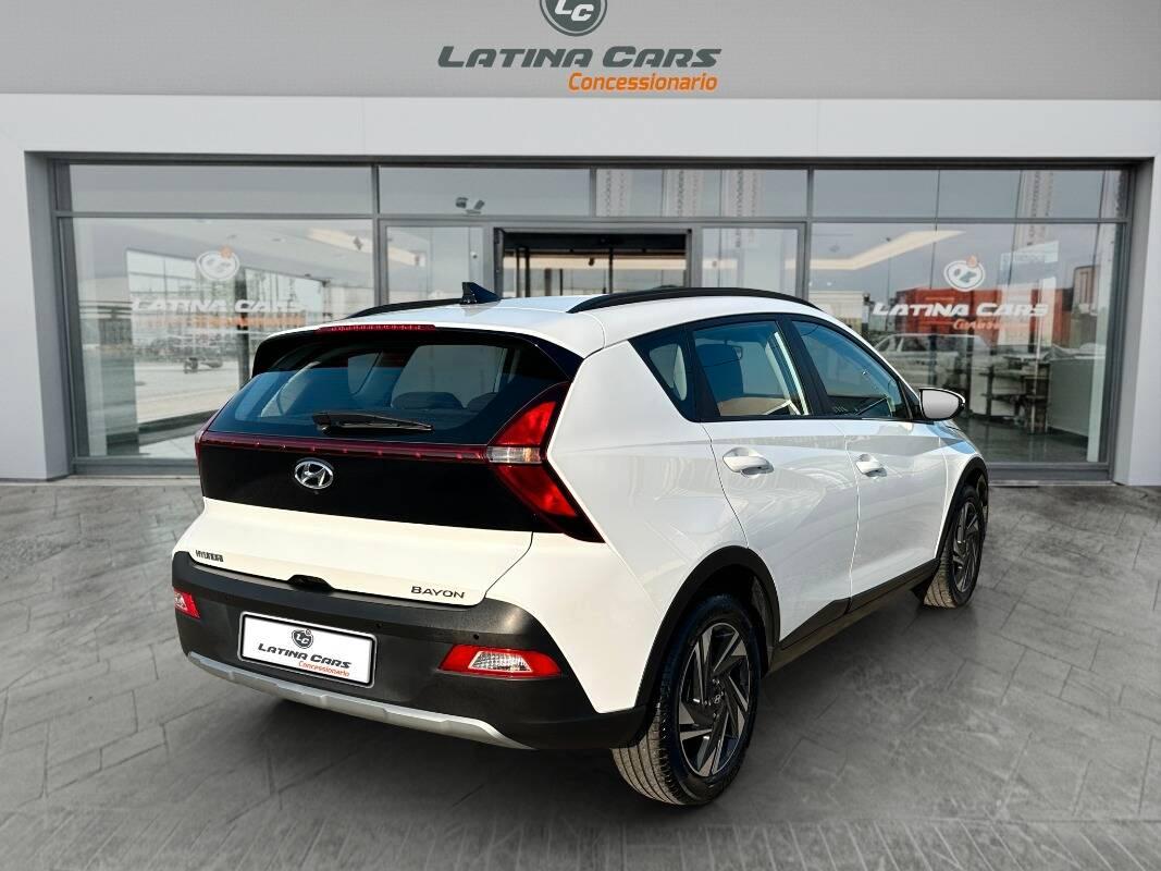 Hyundai Bayon 1.2 mpi Xline con TELECAMERA E CARPLAY