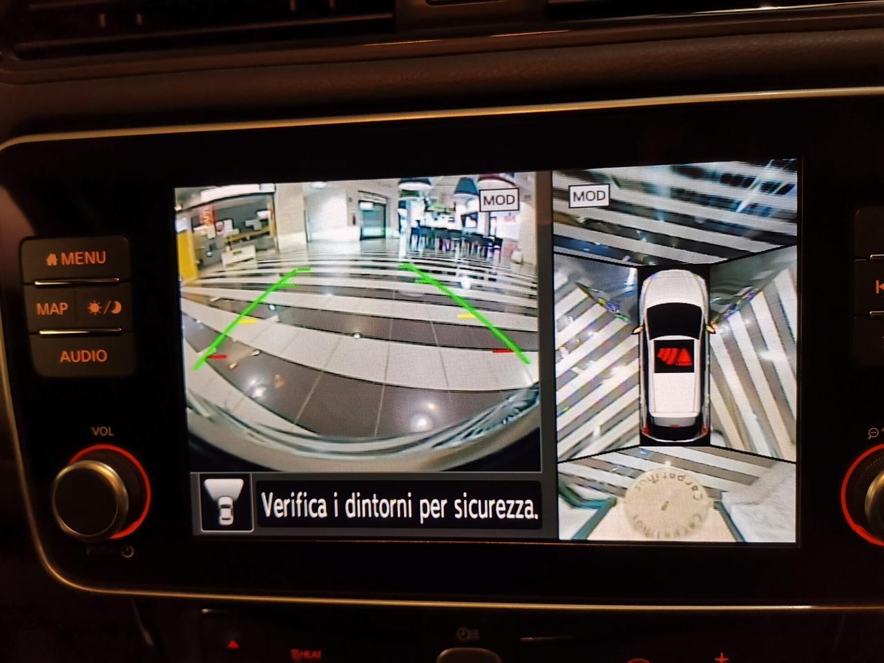 Nissan Leaf N-Connecta 40 kWh 06/2021