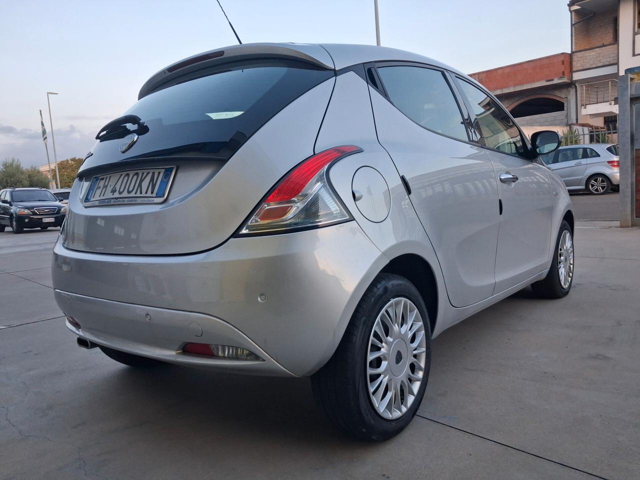 LANCIA Ypsilon 1.300 MultiJet 95cv Km113.000