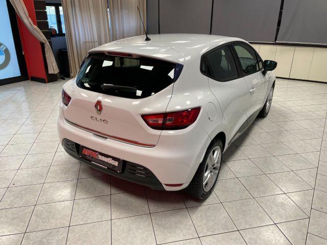 RENAULT Clio 1.2 75CV 5 porte Limited-IDEALE PER NEOPATENTATI