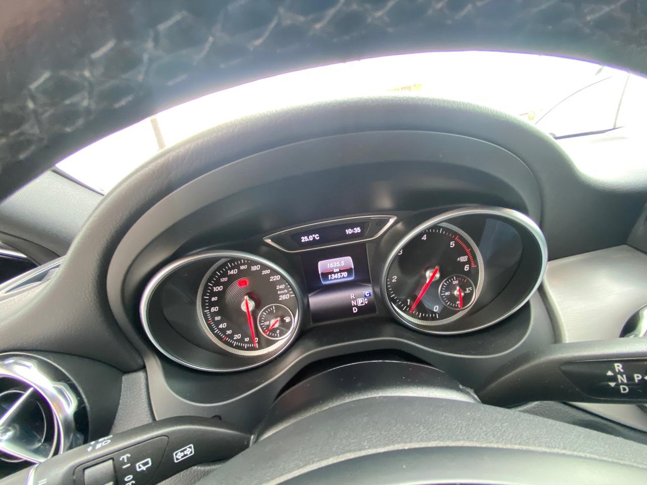 Mercedes-benz GLA 200 d Automatic 4Matic Sport 136CV