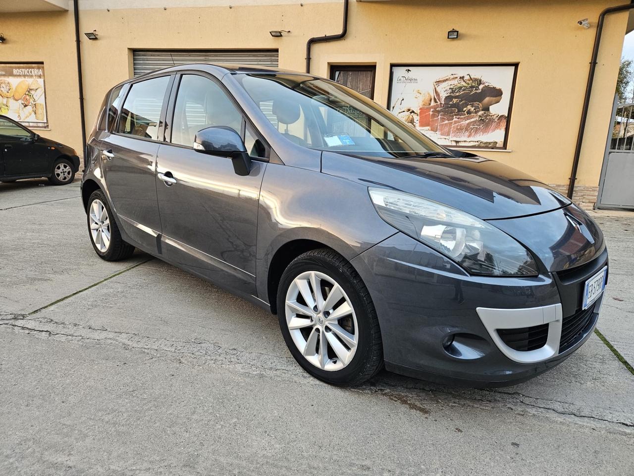 Renault Scenic Scénic X-Mod 1.5 dCi 110CV Confort