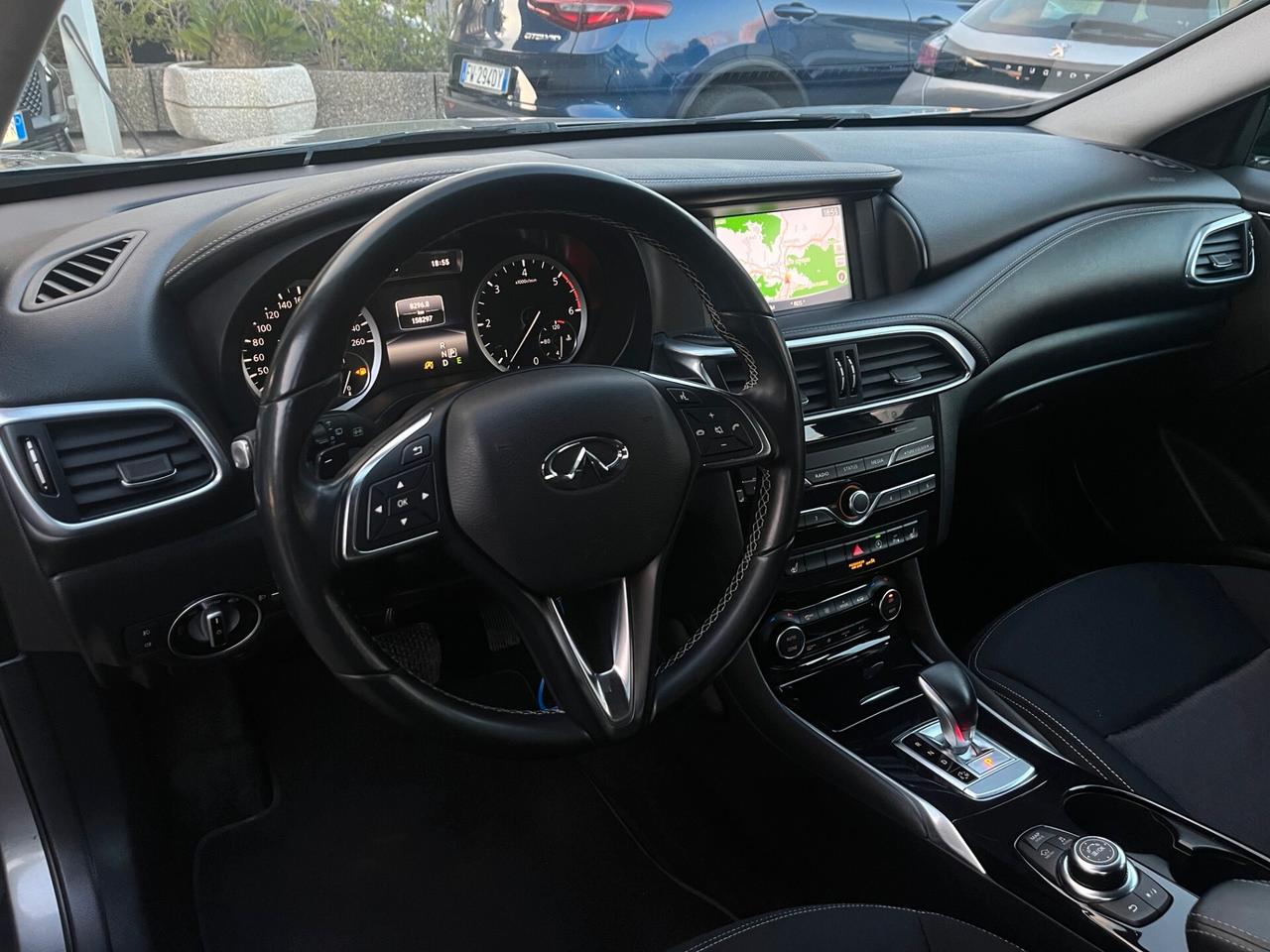 Infiniti Q30 1.5 diesel DCT Premium