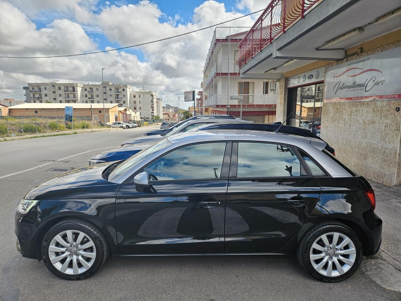 Audi A1 5porte Bicolor SPB 1.6 TDI 115cv FULL