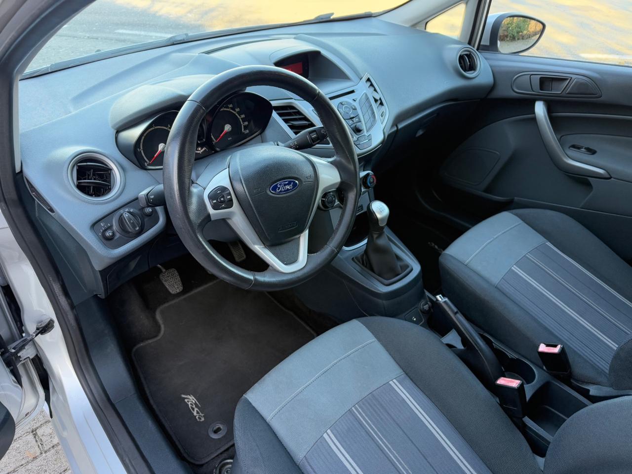 Ford Fiesta 1.4 TDCi 5p. Titanium ok neopatentati