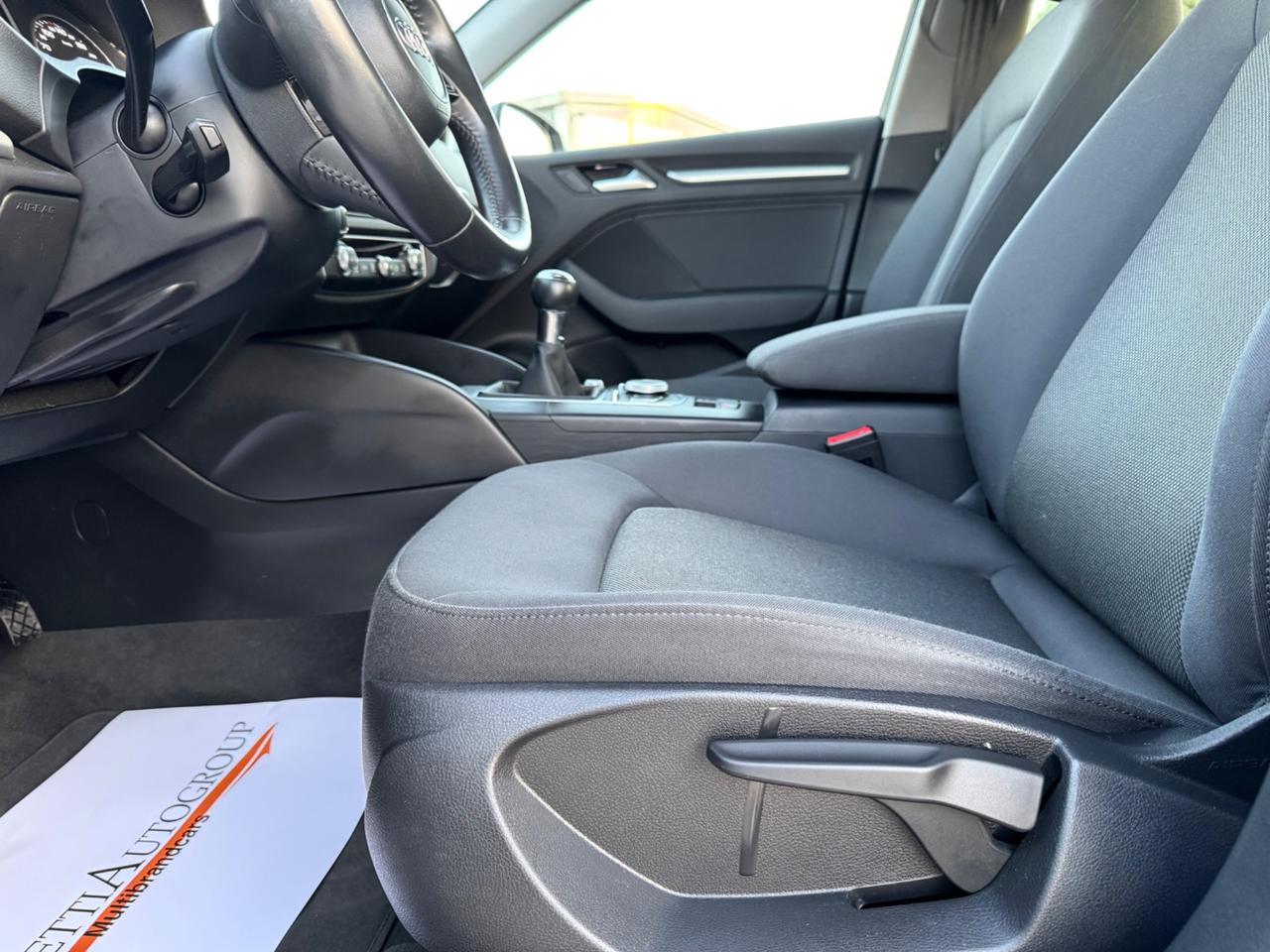 AUDI A3 1.6 Tdi Sportback S-LINE - Led Navi 17