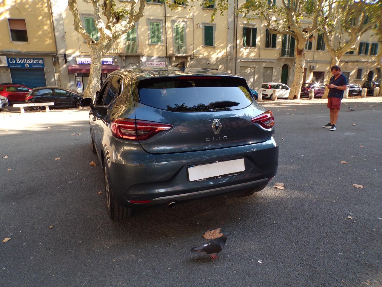 RENAULT CLIO INTENS 1 PROPRIETARIO | 85.500 KM | NOV.2019 BOOK SERVICE RENAULT | NEOPATENTATI