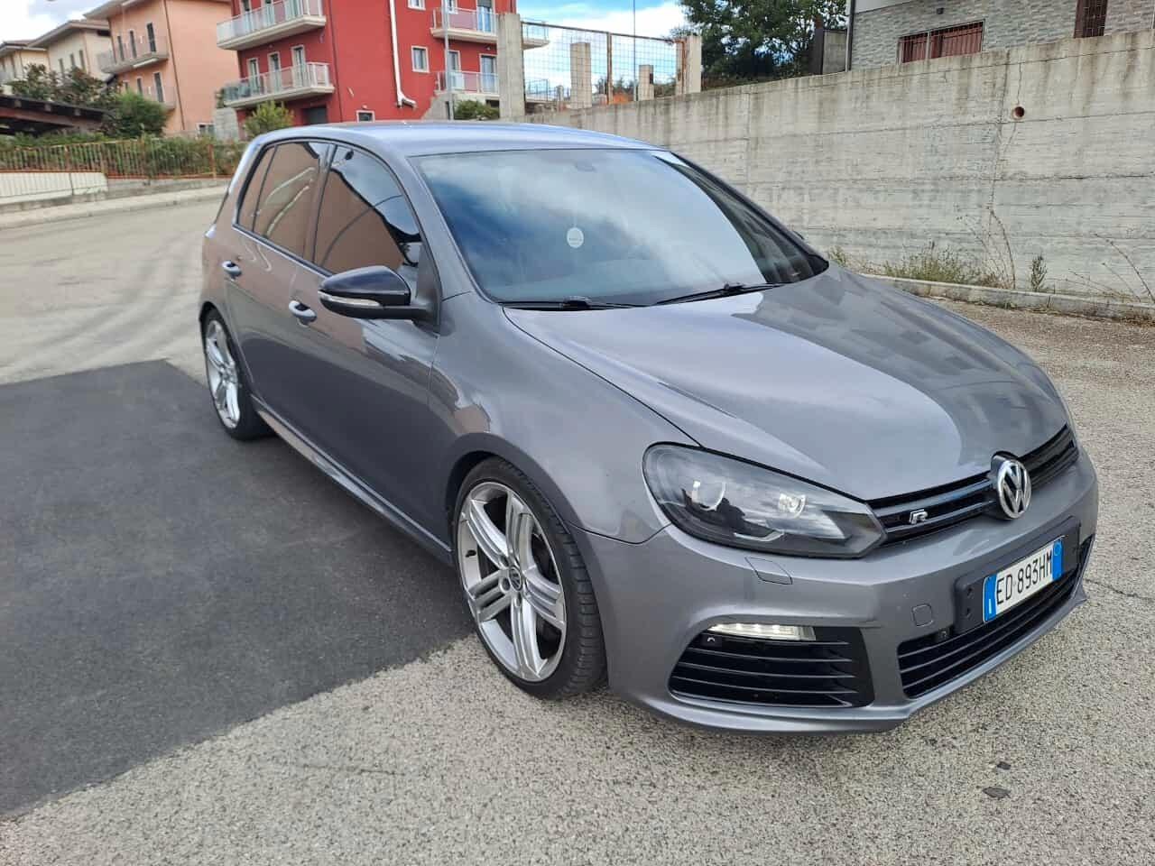 Volkswagen Golf 2.0 TSI 4mot. DSG 5p. R